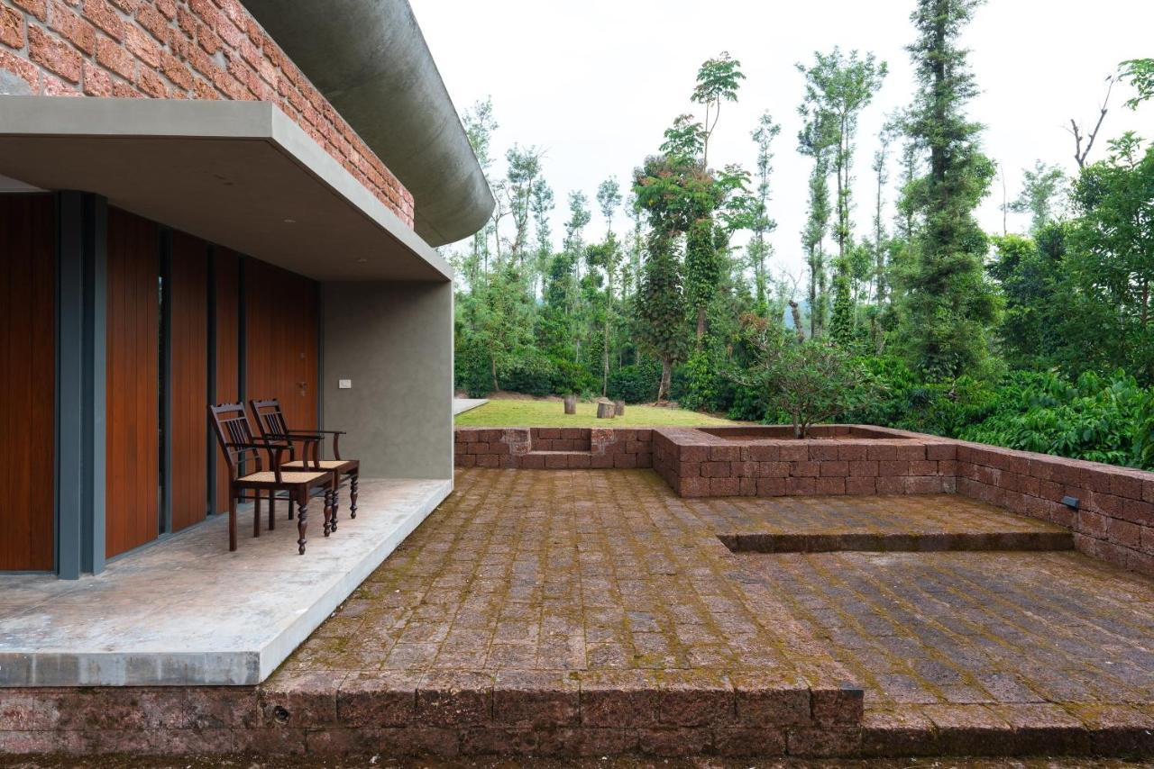 Saffronstays Cafella- A 3-Bdr Elliptical-Roof Villa In Chikmagalur Mudigere Eksteriør billede