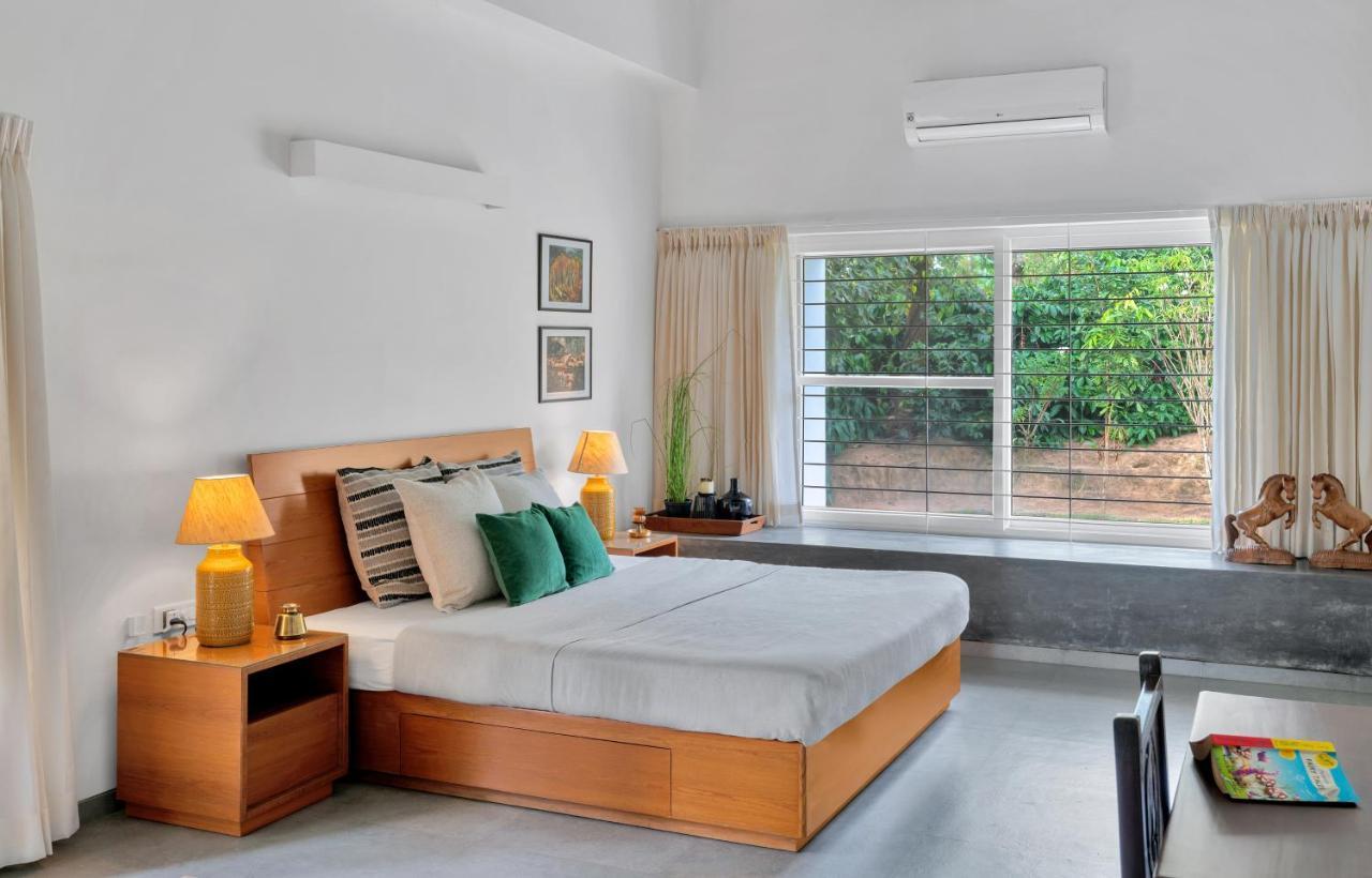 Saffronstays Cafella- A 3-Bdr Elliptical-Roof Villa In Chikmagalur Mudigere Eksteriør billede